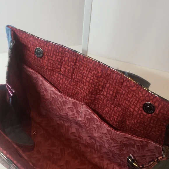 Handmade Handbag - Picture 4 of 9